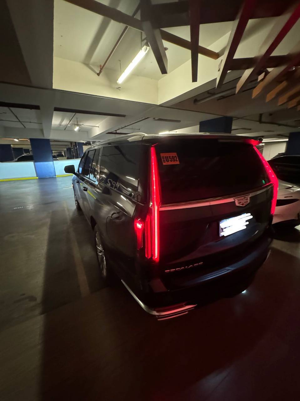 
								2023 Escalade Level 6 bulletproof full									